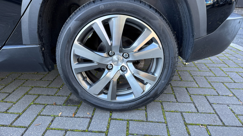 Peugeot 2008 1.5 BlueHDi 100 Allure 5dr Diesel Estate